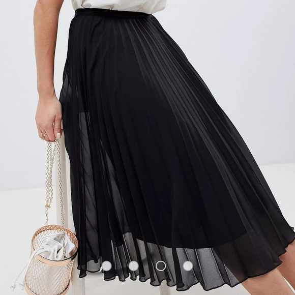 ASOS DESIGN Petite pleated midi skirt 🖤 - Picture 2 of 4